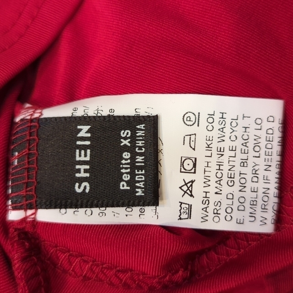 SHEIN PETITE Solid Plunging Neck Criss Cross Front Crop Top Size XS - Picture 6 of 7